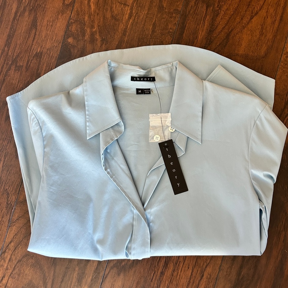 Women’s Dress Shirt